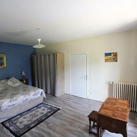 Bed and Breakfast Domaine Du Moulin Neuf Ambillou Esterno foto